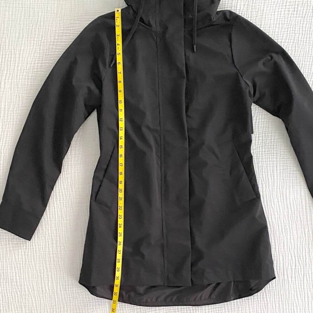 Athleta Hooded Raincoat (S) NWOT - Picture 7 of 11